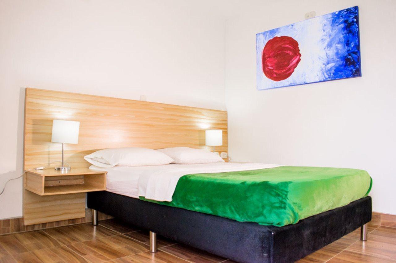 Hotel Berdez Neiva  Esterno foto